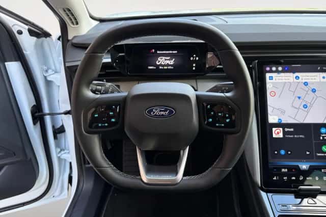Ford Explorer (2025) thumbnail 18