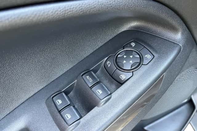 Ford EcoSport (2019) thumbnail 12