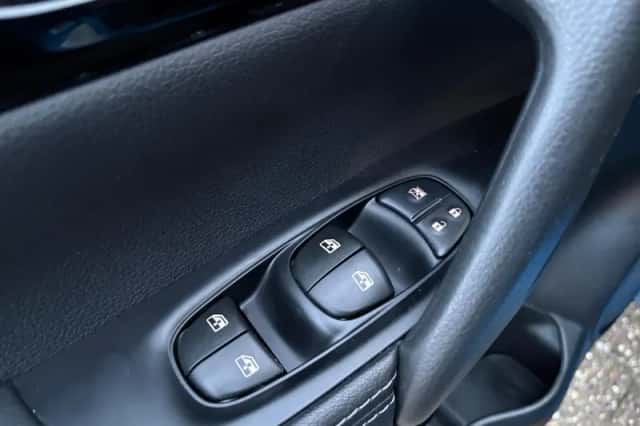 Nissan Qashqai (2019) thumbnail 13