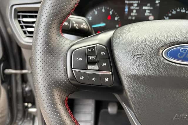 Ford Focus (2024) thumbnail 17