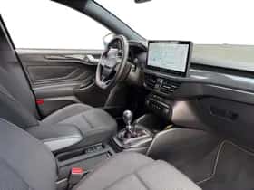 Ford Focus (2024) thumbnail 24