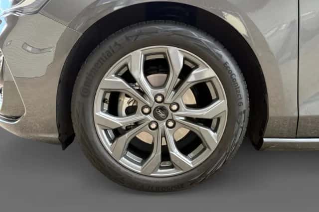 Ford Focus (2024) thumbnail 8