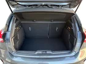 Ford Focus (2019) thumbnail 7