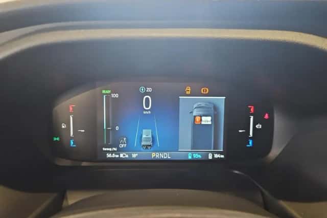 Ford E-Transit (2026) thumbnail 23