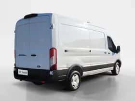 Ford E-Transit (2026) thumbnail 4