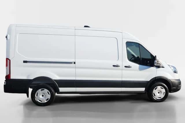 Ford E-Transit (2026) thumbnail 8