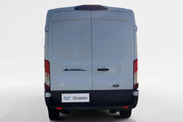 Ford E-Transit (2026) thumbnail 9
