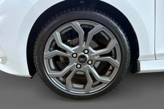 Ford Fiesta (2018) thumbnail 11