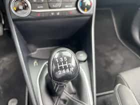 Ford Fiesta (2023) thumbnail 24