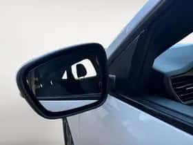 Ford Kuga (2023) thumbnail 12