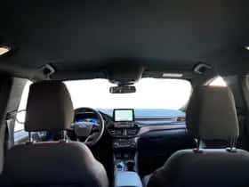 Ford Kuga (2023) thumbnail 29