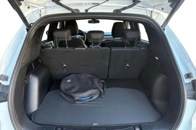 Ford Kuga (2023) thumbnail 7