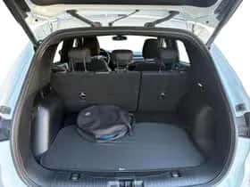 Ford Kuga (2023) thumbnail 7