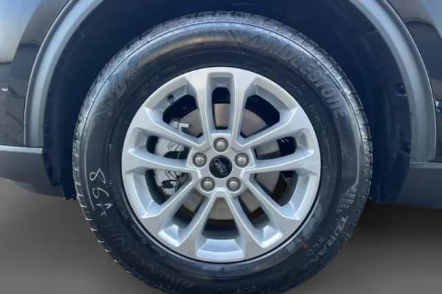 Ford Kuga (2026) thumbnail 11