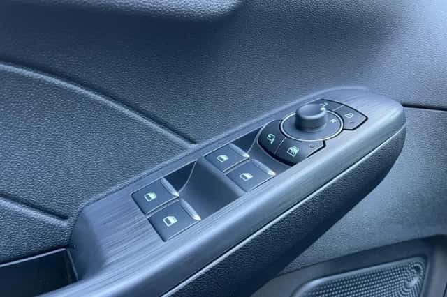 Ford Kuga (2026) thumbnail 25