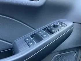 Ford Kuga (2026) thumbnail 25