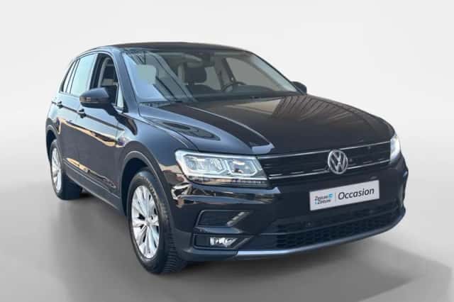 Volkswagen Tiguan (2017) thumbnail 3