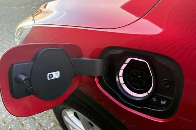 Ford Kuga (2021) thumbnail 11
