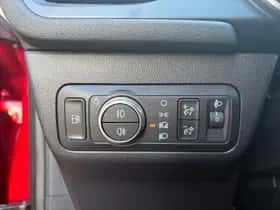 Ford Kuga (2021) thumbnail 14
