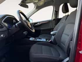 Ford Kuga (2021) thumbnail 15