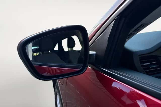 Ford Kuga (2021) thumbnail 9