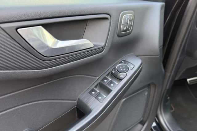 Ford Kuga (2025) thumbnail 14