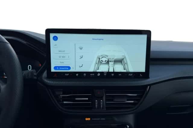Ford Kuga (2025) thumbnail 21