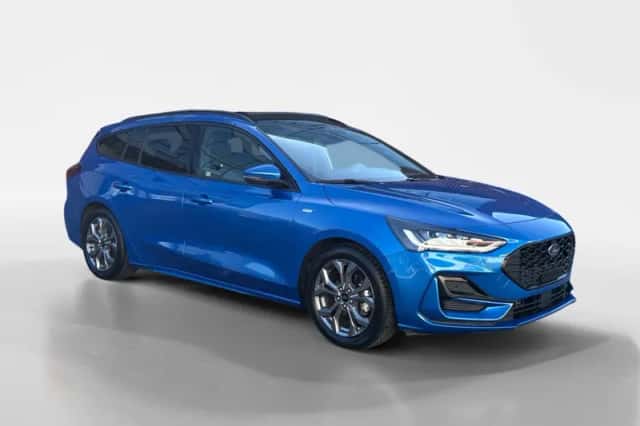 Ford Focus (2024) thumbnail 3