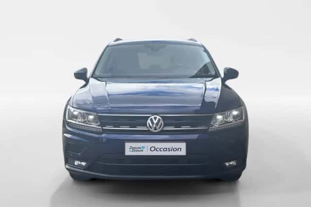 Volkswagen Tiguan (2019) thumbnail 2