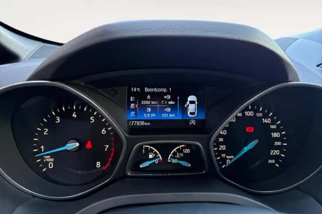Ford C-Max (2018) thumbnail 15