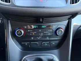 Ford C-Max (2018) thumbnail 19