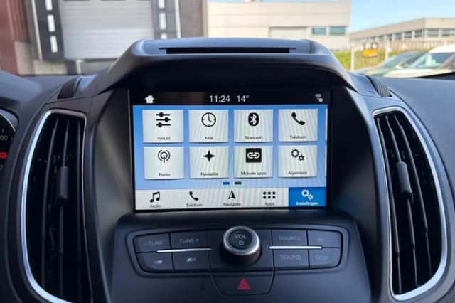 Ford C-Max (2018) thumbnail 22