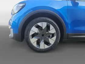 Ford Explorer (2026) thumbnail 9