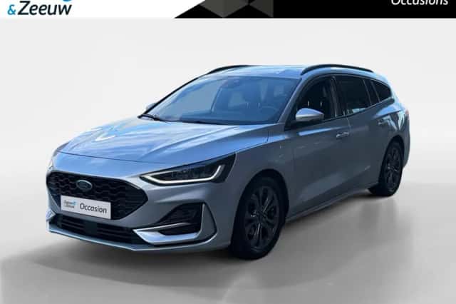 Ford Focus (2023) thumbnail 1