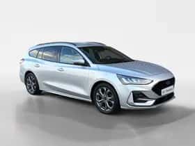Ford Focus (2023) thumbnail 3