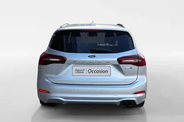 Ford Focus (2023) thumbnail 6