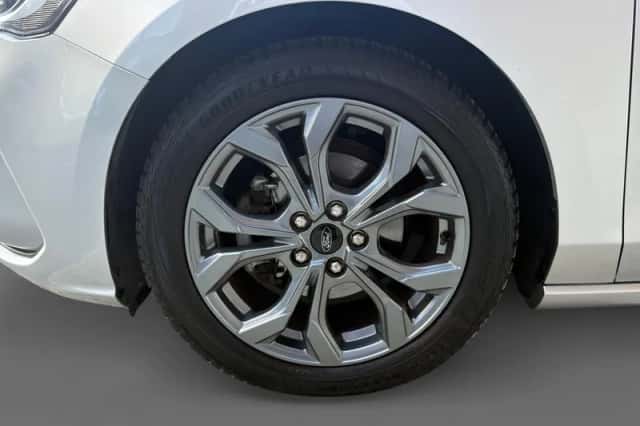 Ford Focus (2023) thumbnail 10