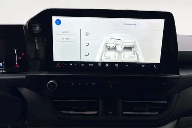 Ford Transit Custom (2024) thumbnail 15