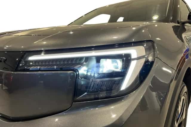 Ford Explorer (2026) thumbnail 11