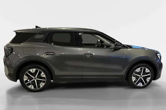 Ford Explorer (2026) thumbnail 6