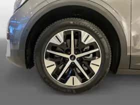 Ford Explorer (2026) thumbnail 9