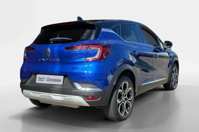 Renault Captur (2022) thumbnail 5
