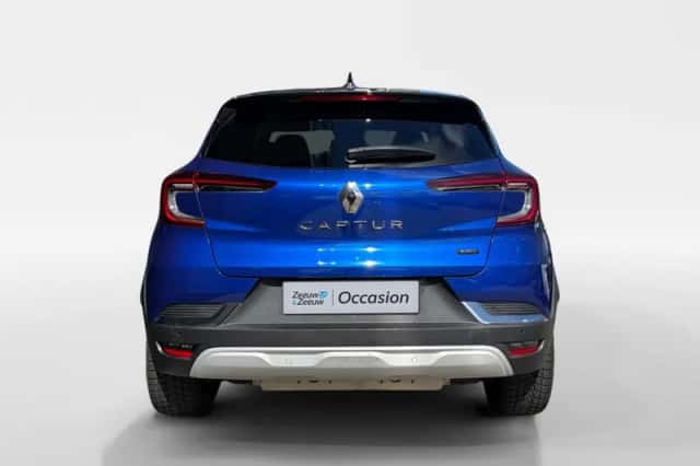 Renault Captur (2022) thumbnail 6