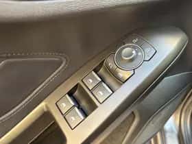 Ford Focus (2024) thumbnail 12