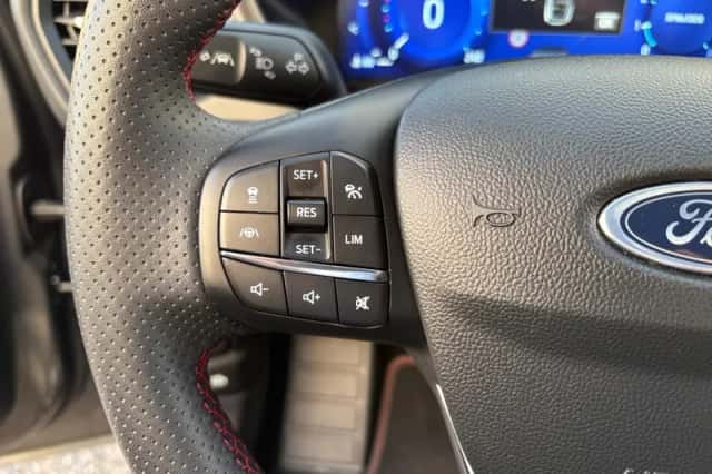 Ford Focus (2024) thumbnail 17