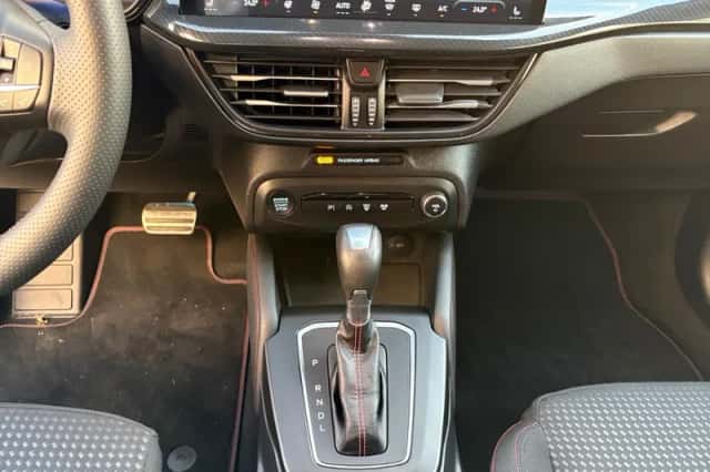 Ford Focus (2024) thumbnail 23