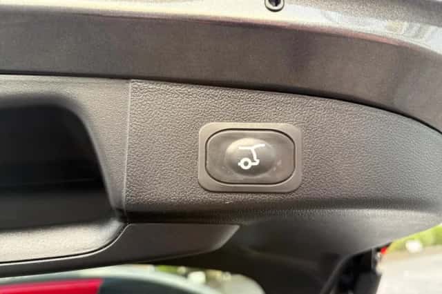 Ford Focus (2024) thumbnail 8