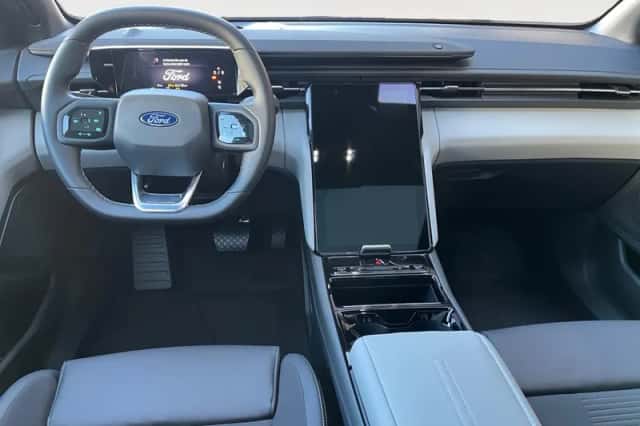 Ford Explorer (2026) thumbnail 18