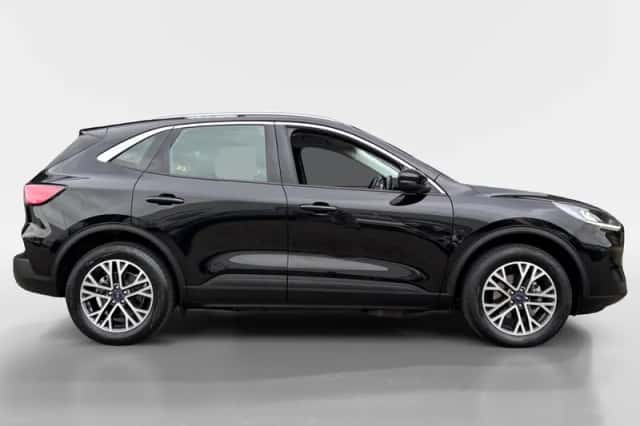 Ford Kuga (2022) thumbnail 4