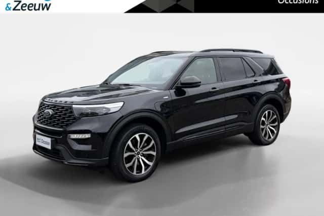 Ford Explorer (2022) thumbnail 1